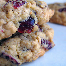 Chewy Cranberry Oatmeal Cookies