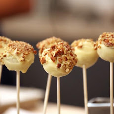 Pumpkin Cake Pops