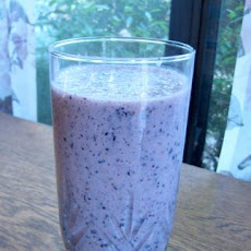 Blueberry and Green Tea Smoothie