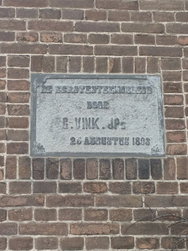 Oud Beijerland   Vink 1898  Eerste Steen