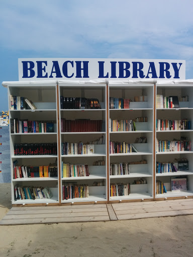 Albena Beach Library