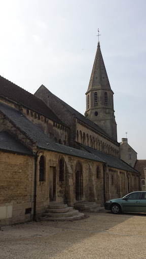 Église De Creully