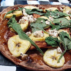 Low Fat Chicken Tandoori Chutney & Banana Pizza