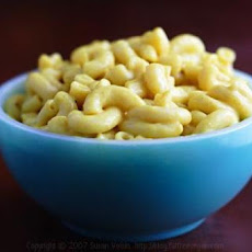 Old-Fashioned Macaroni and Cheese for the Microwave