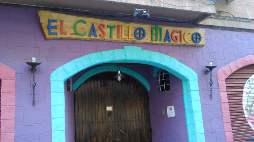 El Castillo Magico