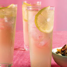 Grapefruit-White Wine Sparkler