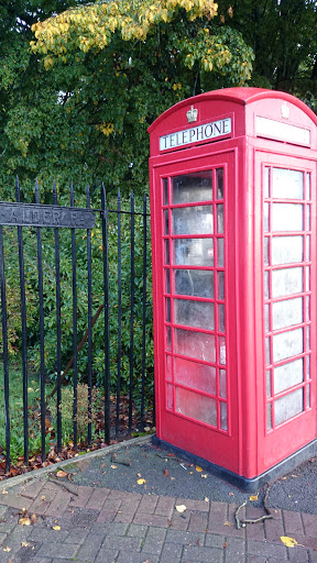 Red Phone Box at Roath Gardens