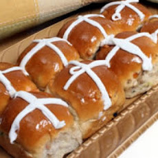 Traditional Hot Cross Buns