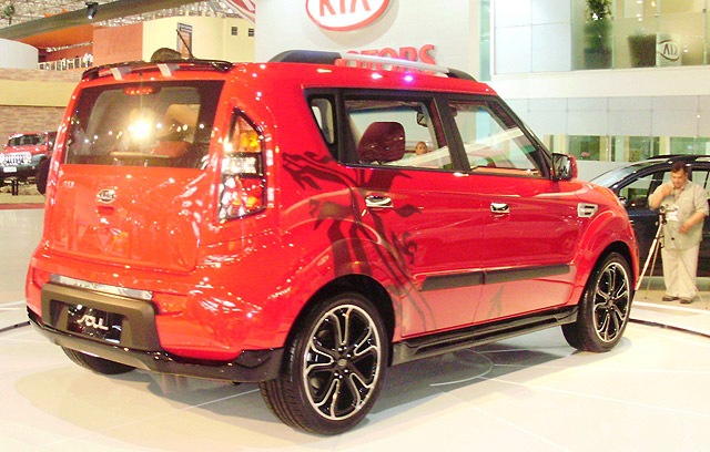 [Kia_soul_salao_1_640x408[3].jpg]