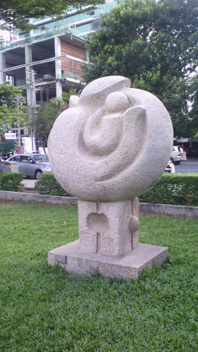 Статуя в Нячанге