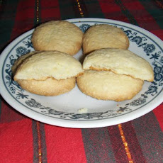 Chinese Almond Cookies