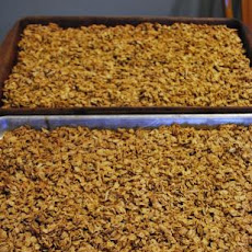 Cinnamon Crunch Granola