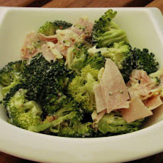 Lunchbox Broccoli, Ham & Cheese Salad