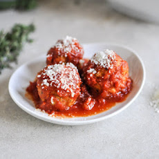 Healthy Crockpot Mini Turkey Quinoa Meatballs
