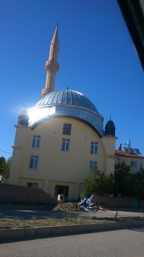 Sarkisla Ahmet Bey Camii