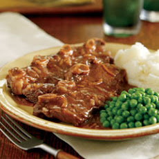 Slow Cooker Oniony Braised Short Ribs