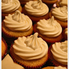 Angel Almond Cupcakes