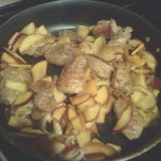 Spiced Pork Tenderloin With Sauteed Apples