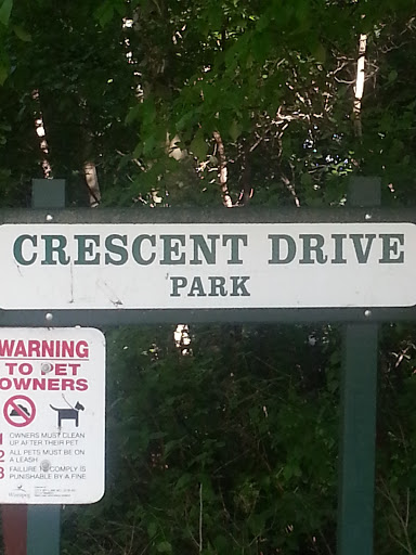 Crescent Drive Park