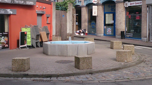 Fontaine L'eau A La Bouche