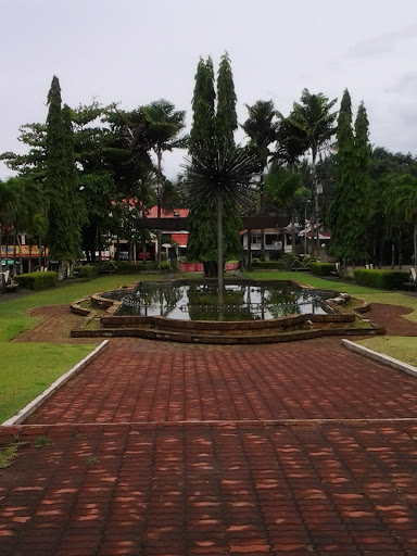 Fountain Of The Provincial Capitol