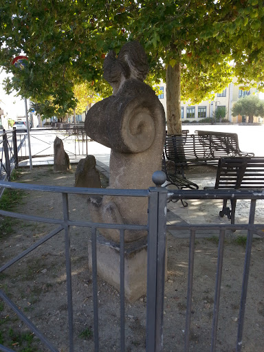 Statua Chiocciola Piazza Italia