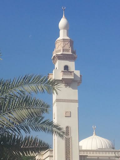 Mosque Behind Moe