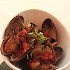 Smoked Clams With Tequila Sauce Recipe