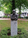 Marnix Gijsen Statue