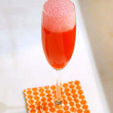 Rhubarb Elderflower Bellini
