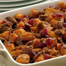 Roasted Sweet Potatoes With Cinnamon Pecan Crunch