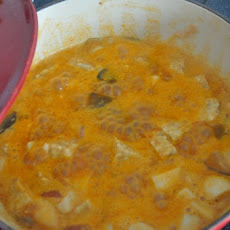 Coconut Curry Tempeh with fresh Trumpet Mushrooms