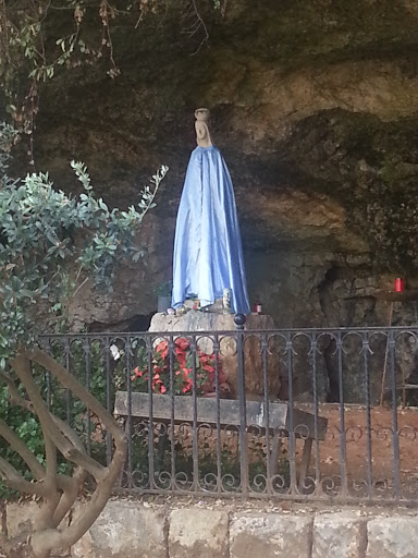 St. Fatima Statue
