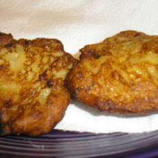 Zitumbuwa (Banana Fritters)