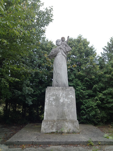 Памятник Матери и Ребенку