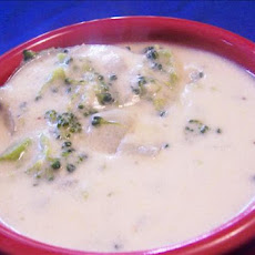 Cheesy Broccoli Potato Soup