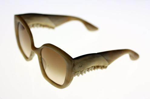 Gafas mandibula ciervo