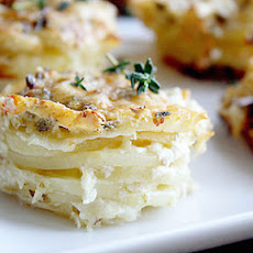 Slow Cooker Scalloped Potatoes