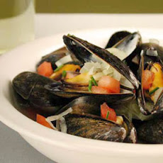 Mussels with Leeks, Fennel, and Tomatoes