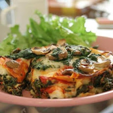 Fresh Spinach and Sun-Dried Tomato Lasagna