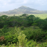 Vista panorámica desde la colina del Rancho La Cueva hacia la Montana Redonda - El Cedro, Miches, Dominican Republic - http://www.rancholacueva.com Vista panorámica desde la colina del Rancho La Cueva hacia la Montana Redonda - El Cedro, Miches, Dominican Republic - http://www.rancholacueva.com