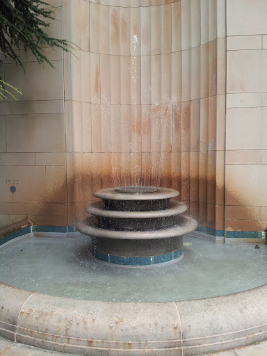 SAM Fountain