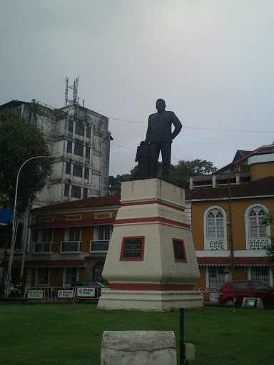Dayanand Bandodkar Statue