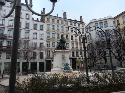 Statue André-Marie Ampère