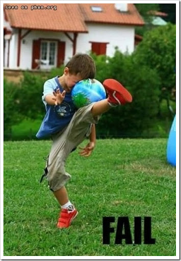 funny fail pictures. Funny Kid FAIL Picture