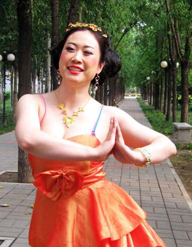 芙蓉姐姐西施造型图
