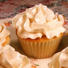 Golden Glow Cupcakes