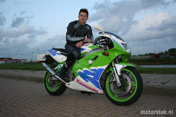 http://lh6.ggpht.com/Stennis87/SNubFhGIFUI/AAAAAAAAAn8/_kpH03wd8Do/s576/motorstek_23241_original.jpg