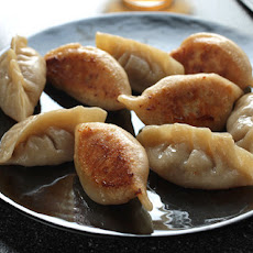 Meat and Chinese Chive Pot Stickers (Guōtiē) Recipe
