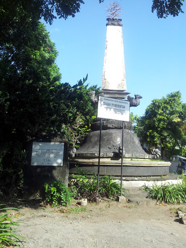 Solo Kalpataru Monument